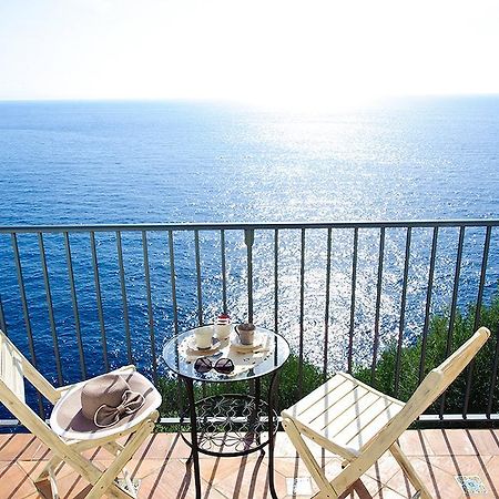 La Maurella Bed and Breakfast Praiano Εξωτερικό φωτογραφία