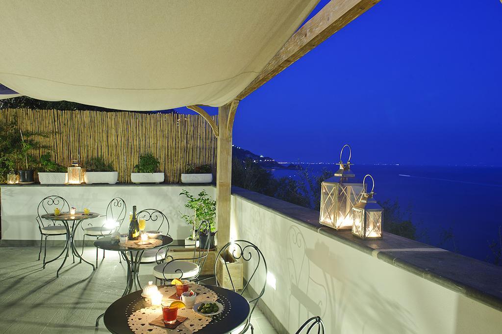 La Maurella Bed and Breakfast Praiano Εξωτερικό φωτογραφία